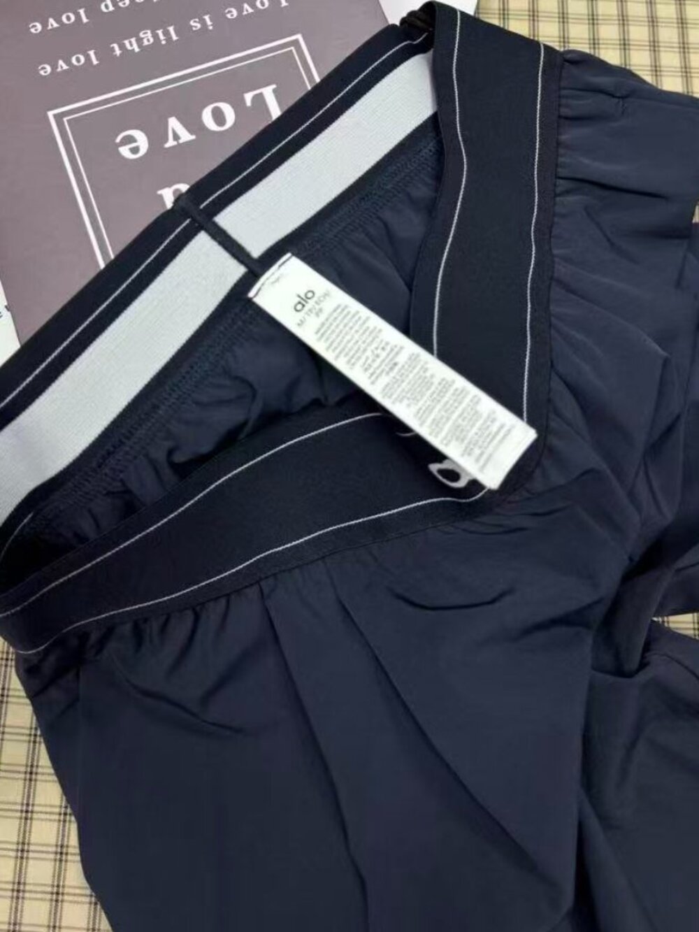 BNWT ALO Yoga👔Suit Up Trouser Navy Blue,Effortlessly Chic - Picture 3 of 8